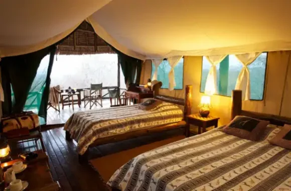 tented-lodge-in-ruaha-2