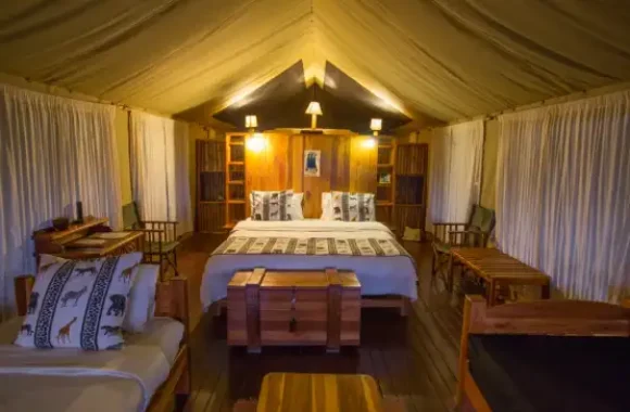 tented-lodge-in-ruaha